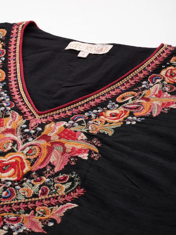 Ritu Kumar Embroidered Kurta with Trousers & Dupatta - Image 2