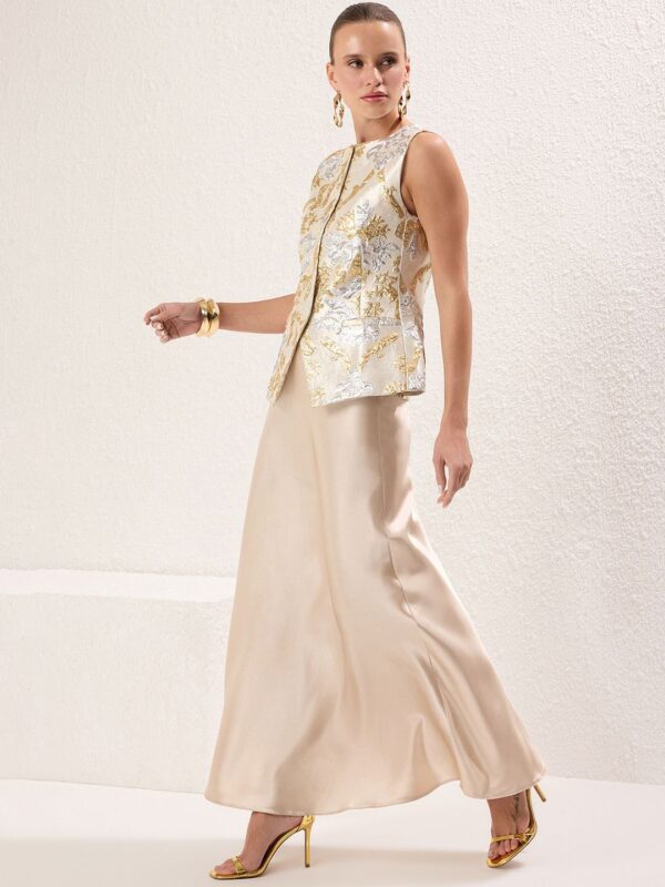 Floral Self Design Round Neck Waistcoat With Skirt - Image 4