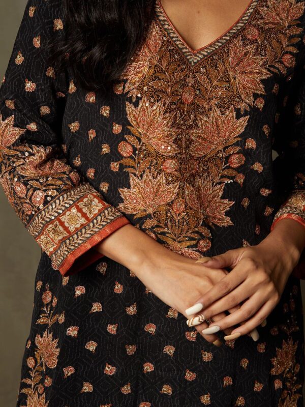 Ri.Ritu Kumar Women Floral Printed Kurta with Trousers & Dupatta - Image 2