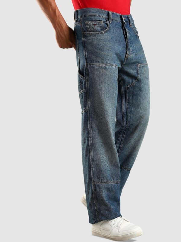 Tommy Hilfiger Men Relaxed Fit Mid-Rise Light Fade Cotton Jeans