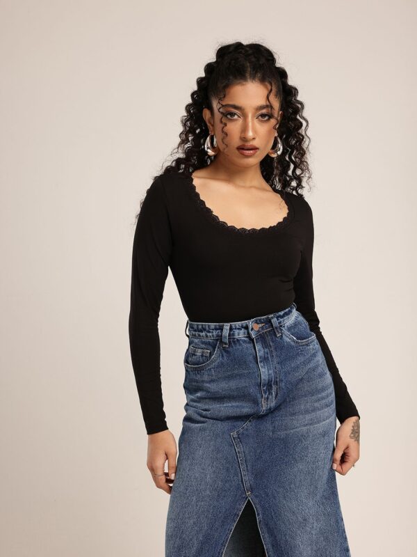 Lace Insert Scoop Neck Fitted Top - Image 3
